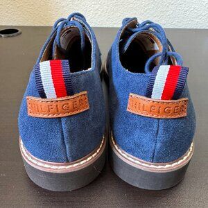 Tommy Hilfiger, size 7, navy blue, suede, Oxfords.